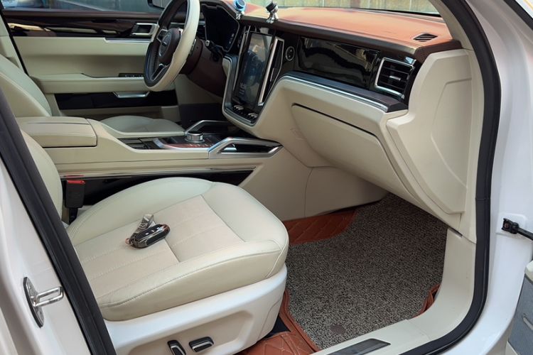 Used Zotye T700 2017 1.8T Dual-Clutch Prestige Model