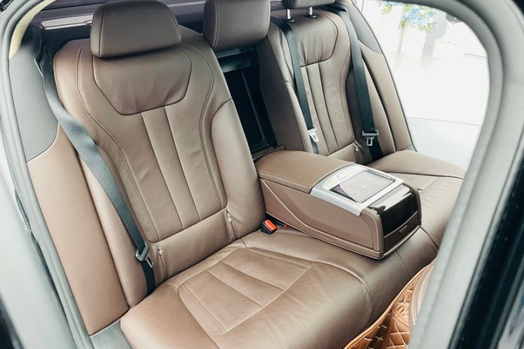 Used BMW 7 Series 2016 730Li Leading Model