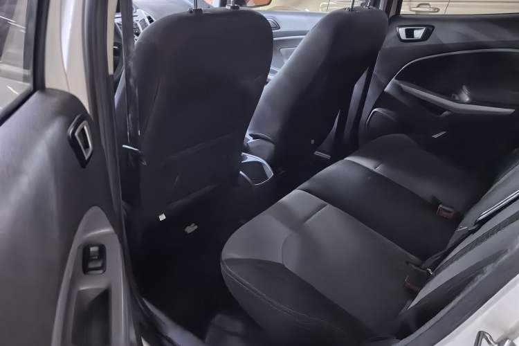 Used Ford EcoSport 2013 1.5L Automatic Fashion Model