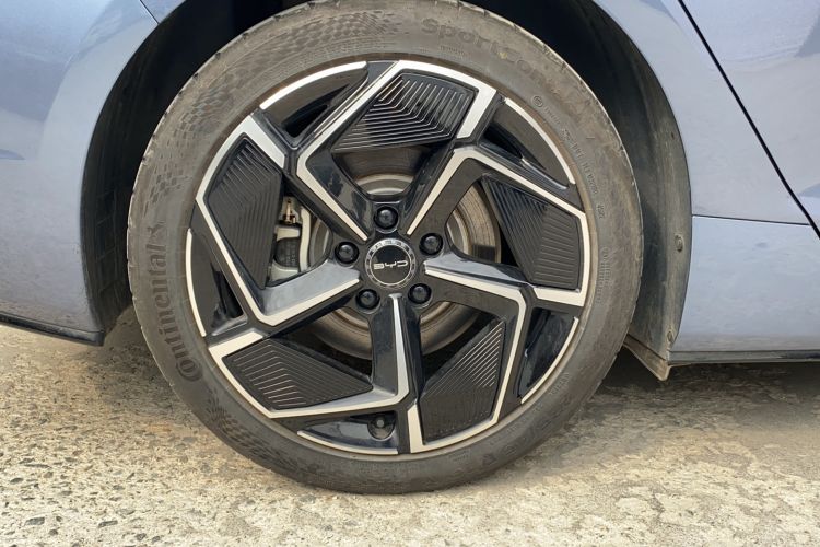 Used BYD Seal 2022 700 km Long-Range Rear-Wheel-Drive Version
