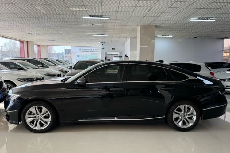 Used Honda Accord 2018 260TURBO Elite Edition China VI