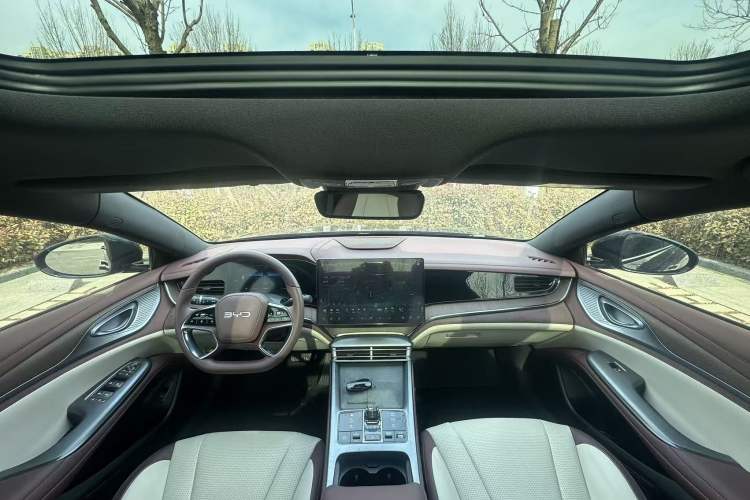 Used BYD Seal 2024 HONOR Edition DM-i 1.5L 121km Prestige Model