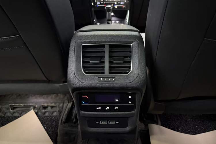 Used Volkswagen Tayron 2023 280TSI Two-Wheel-Drive Luxury Plus Advanced Version