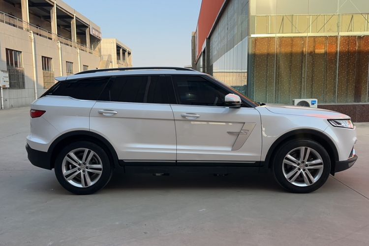 Used Zotye T700 2017 1.8T Dual-Clutch Prestige Model