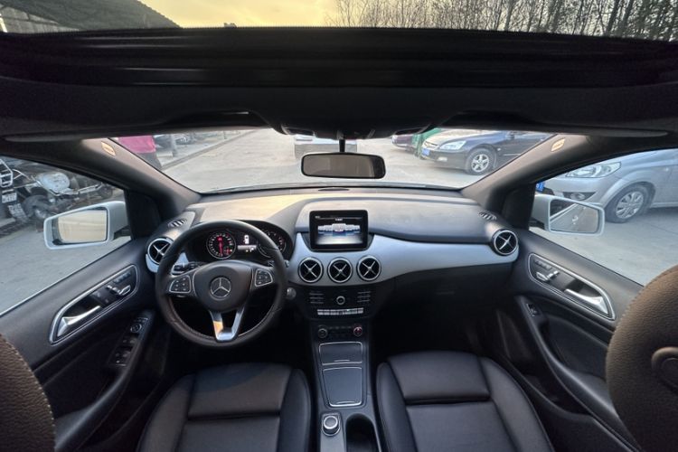 Used Mercedes-Benz B-Class 2018 B 200 Fashion Model