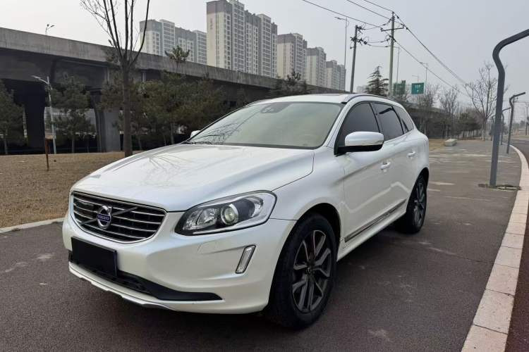 Used Volvo XC60 2017 T5 AWD Smart Upgrade Edition