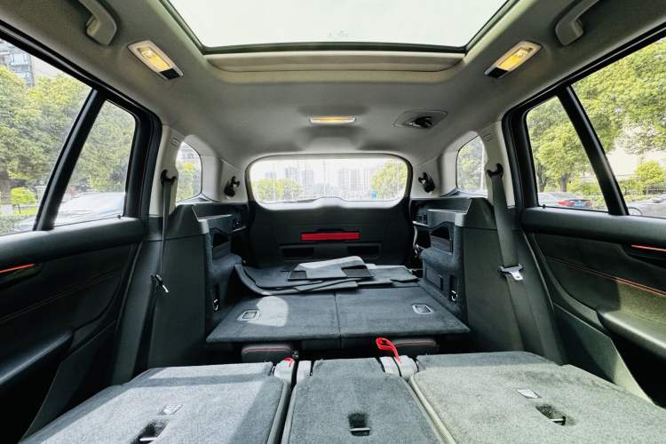 Used BMW 2 Series Gran Tourer 2015 218i Sports Design Package Interior 14