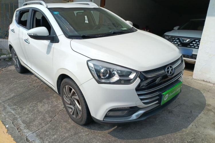 Used JAC Group Refine S2 2015 1.5L CVT Luxury Edition