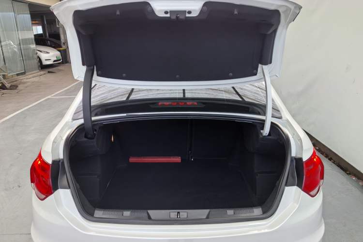 Used Citroen C4L 2015 1.2T Automatic Luxury Edition
