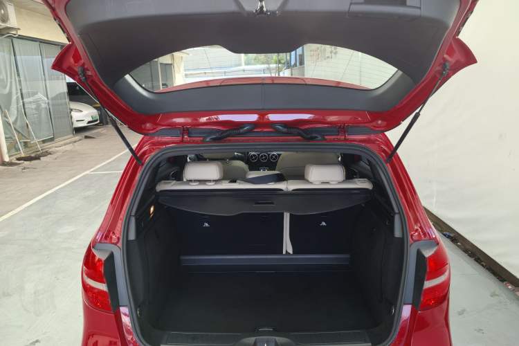 Used Mercedes-Benz B-Class 2012 B 180
