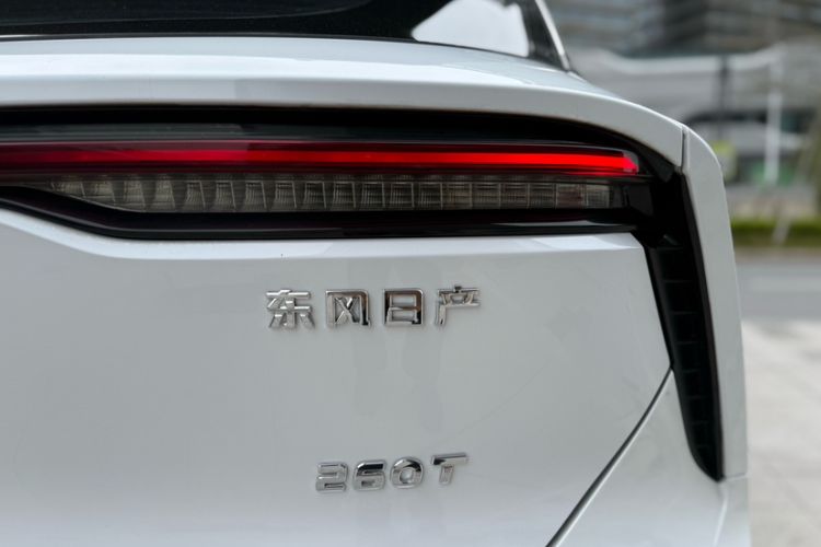 Used Venucia V 2021 260T Idol Edition