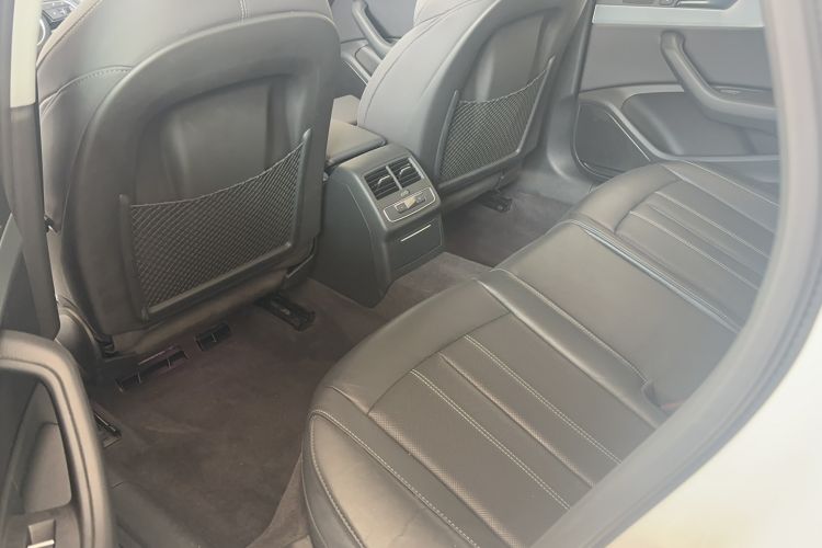 Used Audi A4L 2020 40 TFSI Luxury Dynamic Model