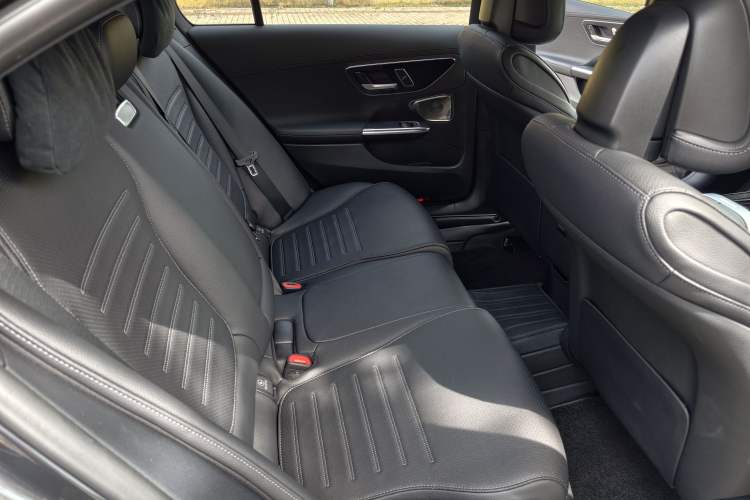 Used Mercedes-Benz C-Class 2023 C 260 L Bright Night Sports Edition Interior 3