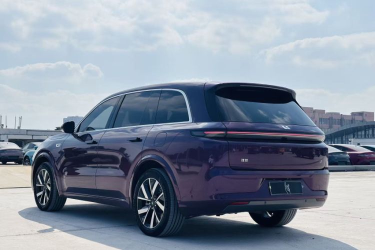 Used Li Auto L8 2023 Pro Model
