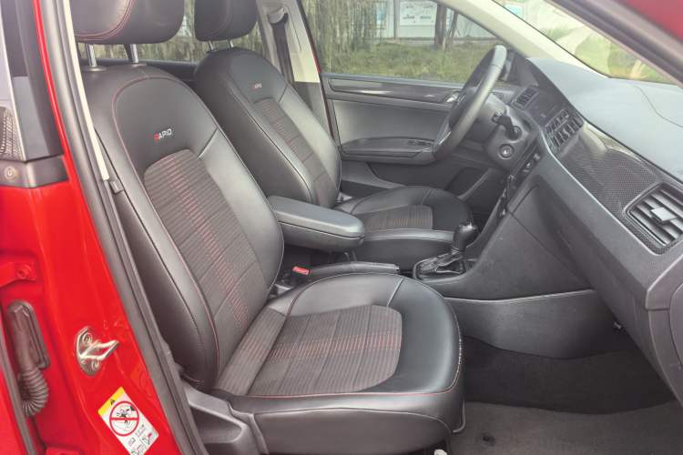 Used Skoda Rapid Spaceback 2016 Revised 1.6L Automatic Smart Drive Version