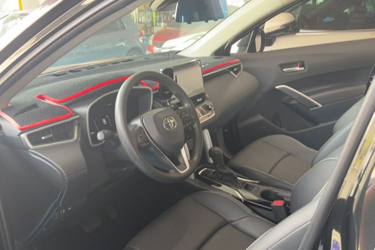 Used Toyota FRONTLANDER 2023 2.0L CVT Luxury Edition