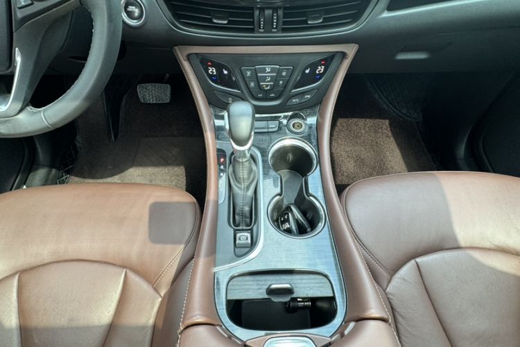 Used Buick Envision 2018 28T Four-Wheel Drive Elite Version