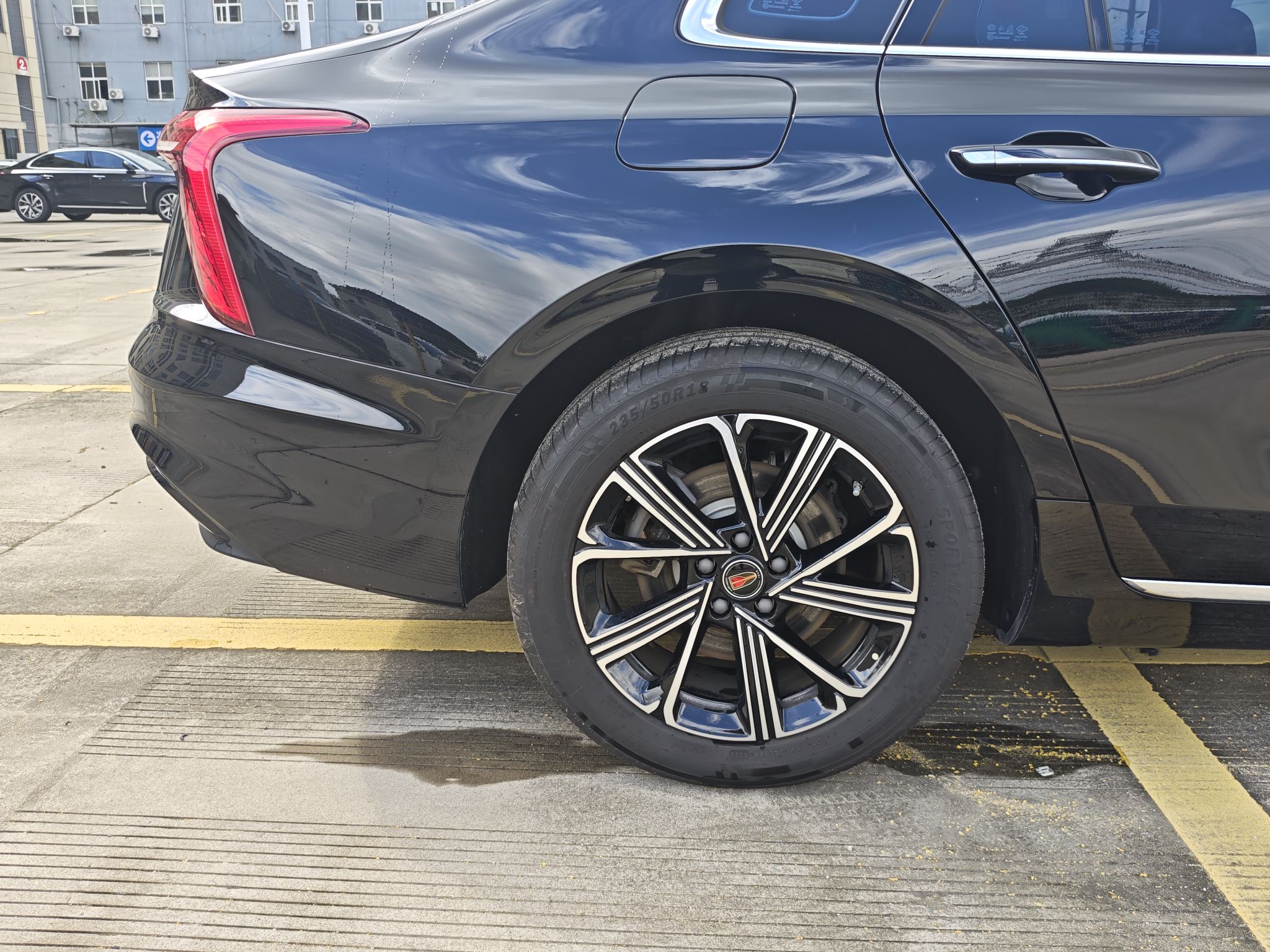 Hongqi H5 PHEV 2025 170 Super Hybrid Version — снимка 17