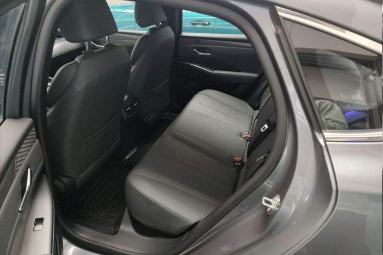 Used BYD Qin PLUS 2025 EV Smart Drive Edition 510KM Leading Model Interior 1