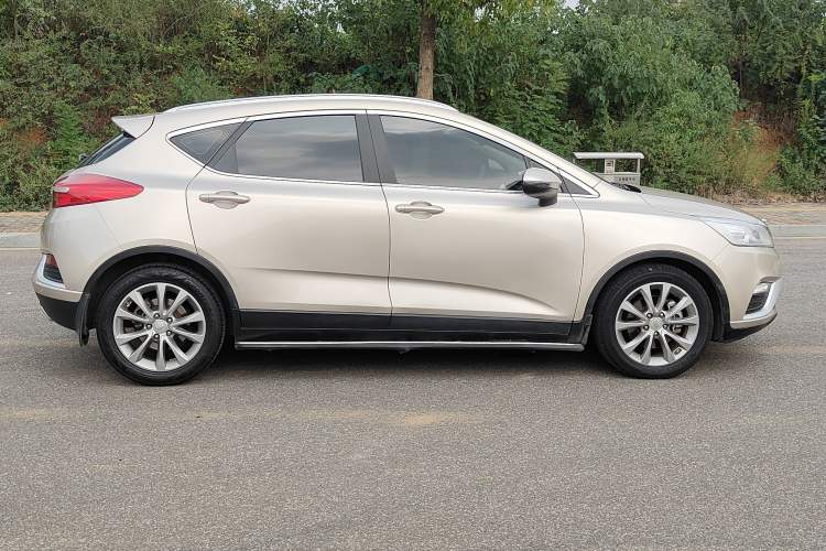 Used Geely Auto Emgrand GS 2016 Elegant Edition 1.8L Manual Fashion Model
