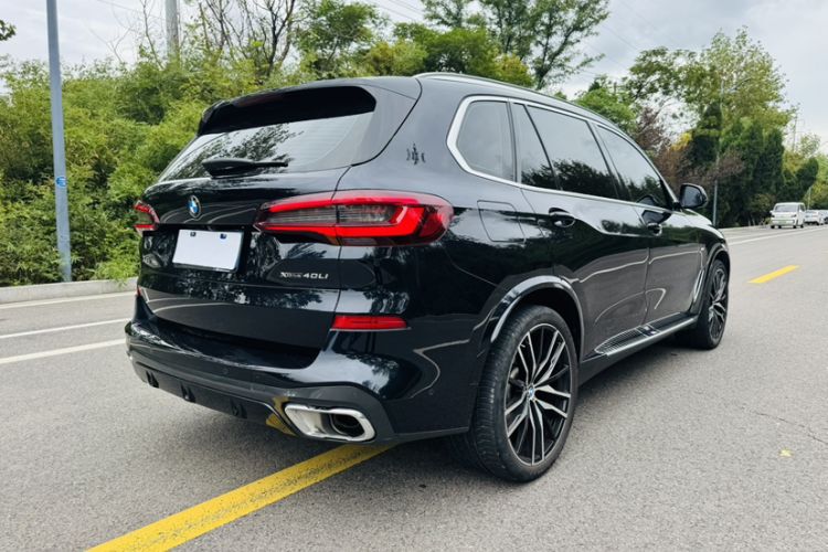 Used BMW X5 2022 Restyled xDrive 30Li Luxury Version M Sport Package