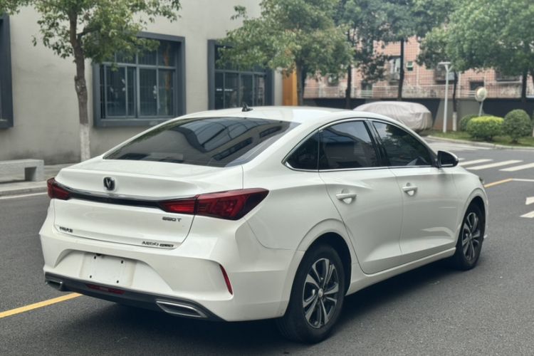 Used CHANGAN Eado 2020 PLUS Blue Whale NE 1.4T GDI DCT Prestige Model Exterior 2