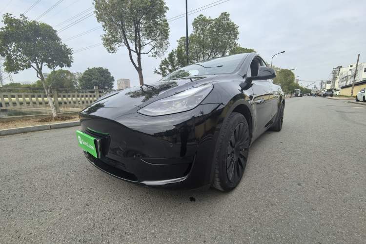 Used Tesla Model Y 2022 Rear-Wheel-Drive Version