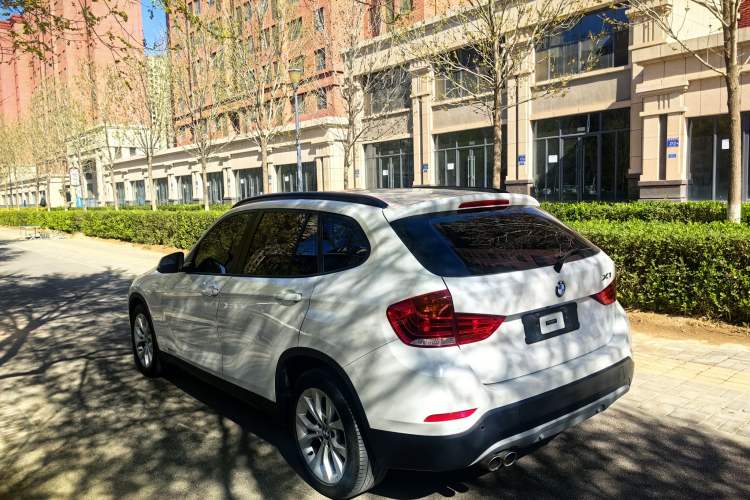 Used BMW X1 2014 sDrive18i Fashion Model Exterior 3