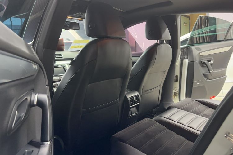 Used Volkswagen FAW-Volkswagen CC 2016 2.0 TSI Luxury Model
