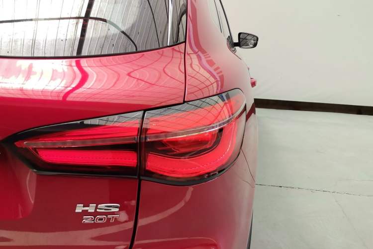 Used MG HS 2019 20T Automatic Two-Wheel Drive Luxury Edition China VI Standard
