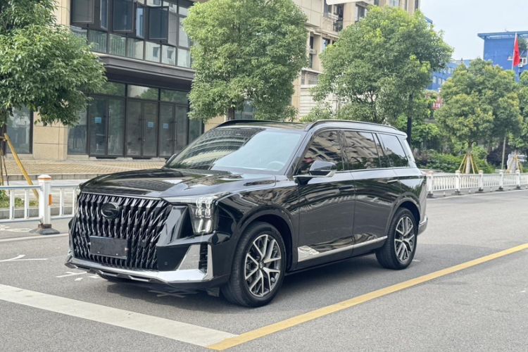 Used GAC Trumpchi GS8 2022 Dual-Engine Series 2.0TM Two-Wheel Drive Prestige Edition (7 Seats)