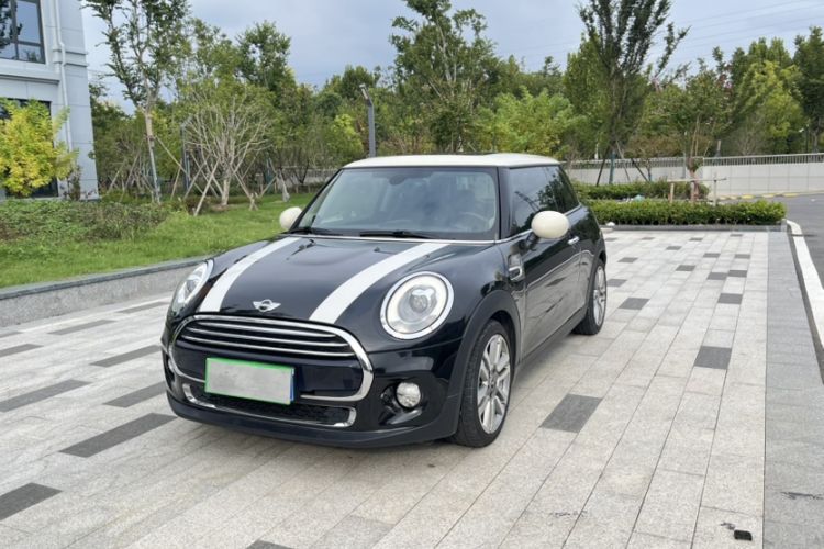 Used MINI MINI 2016 1.5T COOPER Avant-Garde