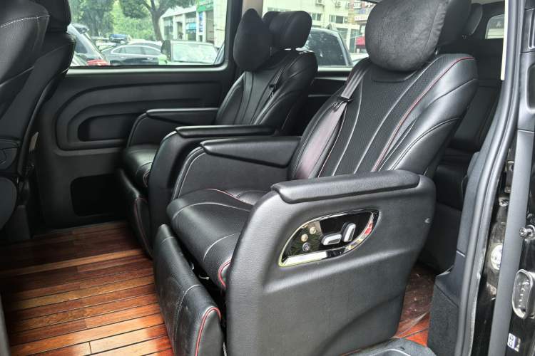 Used Mercedes-Benz Vito 2016 2.0T Business Edition Interior 6