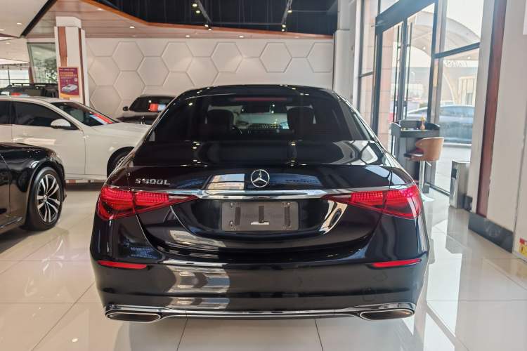 Used Mercedes-Benz S-Class 2023 Updated S 400 L Business Version
