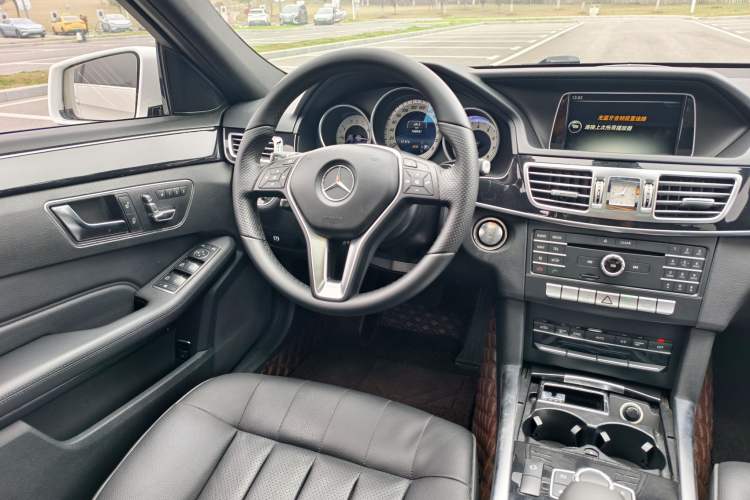 Used Mercedes-Benz E-Class 2015 Facelift E 200 L Sport Edition