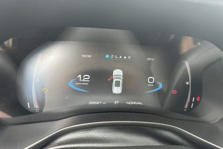 Used Haval JOLION 2021 1.5T Automatic Grand Three-Volume Version
