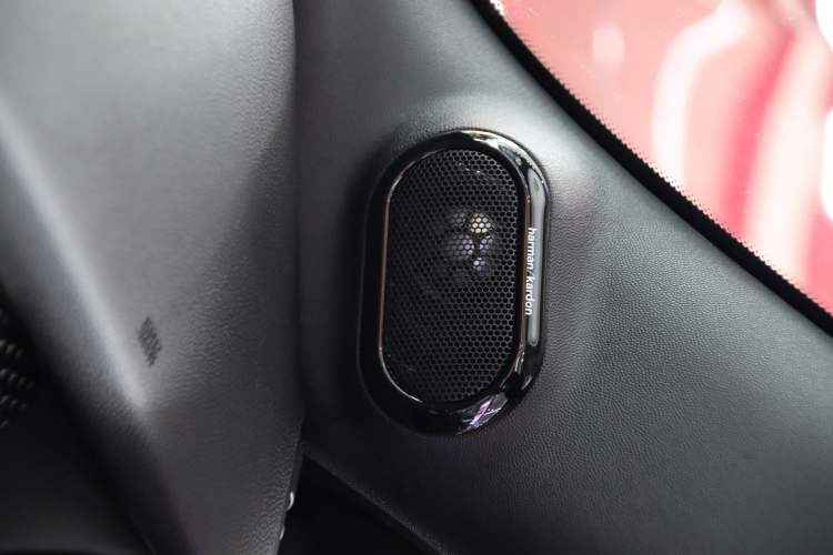 Used MINI MINI 2021 1.5T COOPER CABRIO Sidewalk
