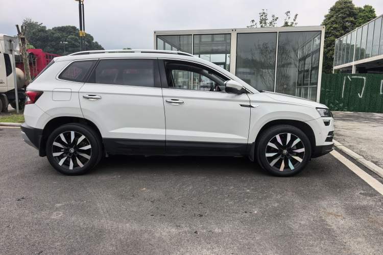 Used Skoda Karoq 2020 TSI280 Luxury Smart Edition China VI Standard Exterior 6