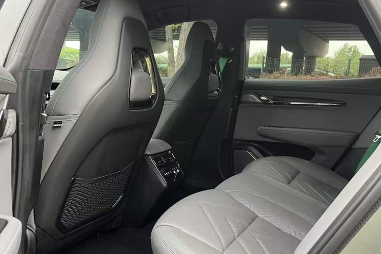 Used Zeekr 001 2023 ME Edition 100 kWh Interior 5