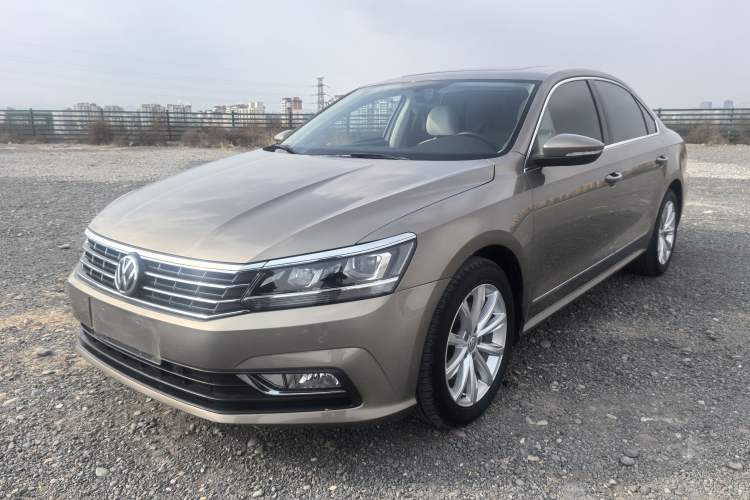 Used Volkswagen Passat 2017 280TSI DSG Luxury Edition
