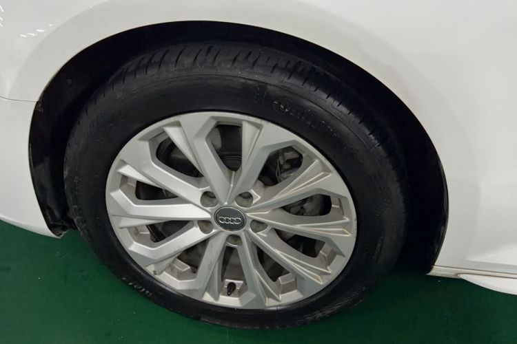 Used Audi A4L 2019 40 TFSI Ambition China VI