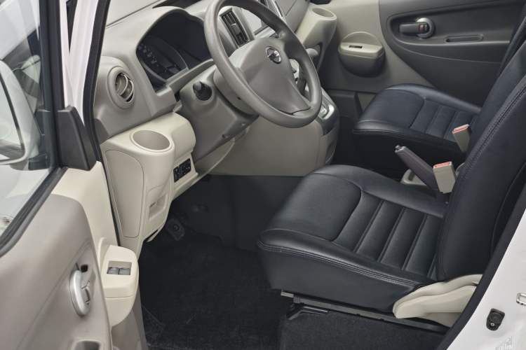 Used Nissan NV200 2018 1.6L CVT Luxury Model
