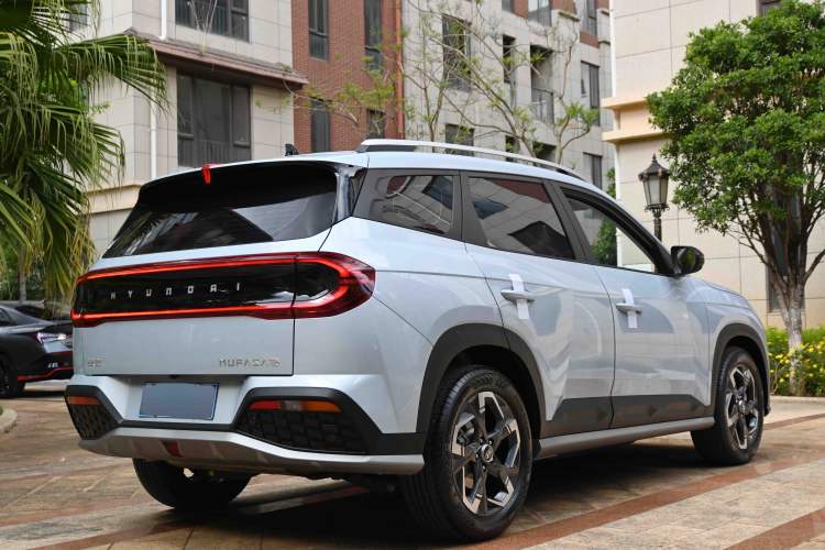 Used Hyundai ix35 2023 Musso 2.0L Flagship Edition TOP Exterior 5