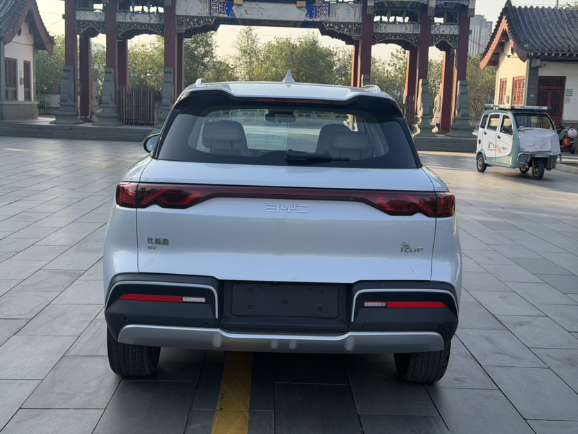 BYD Yuan UP 2024 401KM Beyond Edition — снимка 17