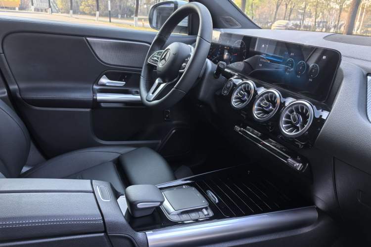 Used Mercedes-Benz GLA 2022 Facelifted GLA 200