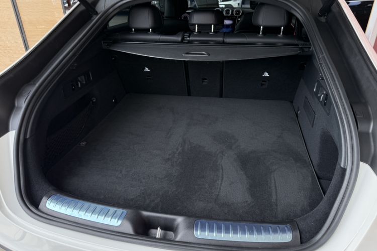 Used Mercedes-Benz GLC Coupe 2024 GLC 300 4MATIC Coupe SUV
