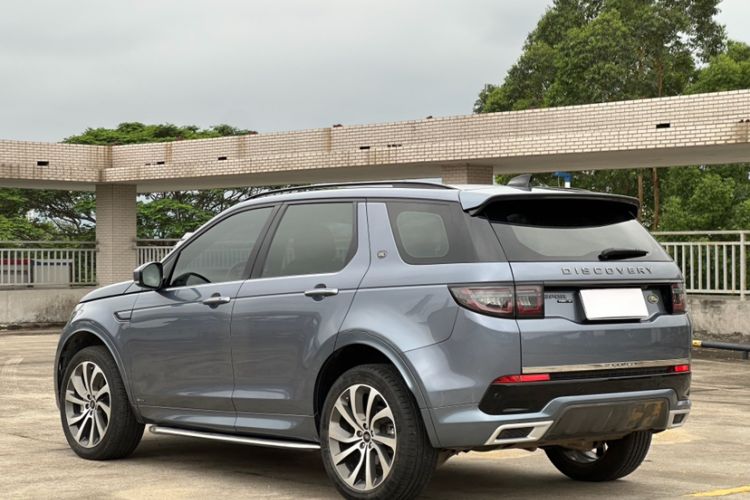 Used Land Rover Discovery Sport 2020 249 PS R-Dynamic Performance Edition Exterior 11