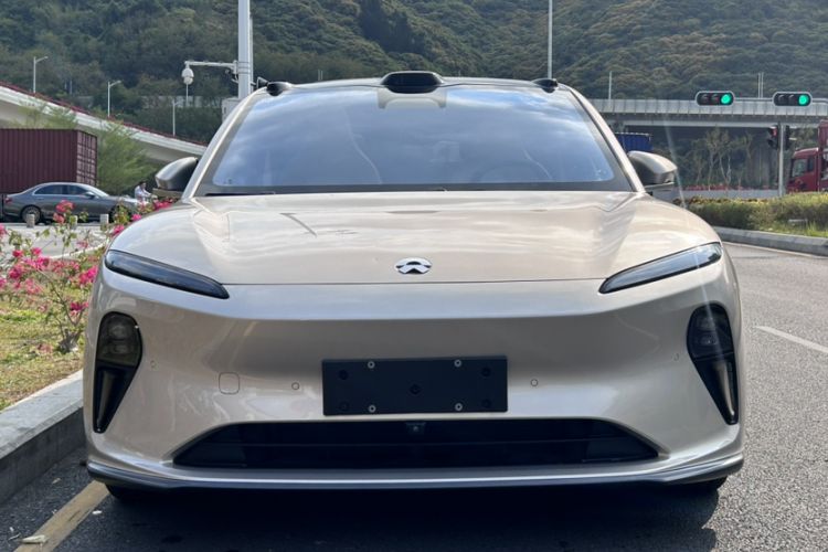 Used Nio ET5T 2023 75 kWh Touring Exterior 2