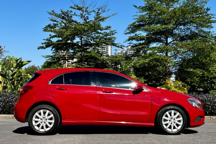 Used Mercedes-Benz A-Class (Import) 2013 A 180 Fashion Model
