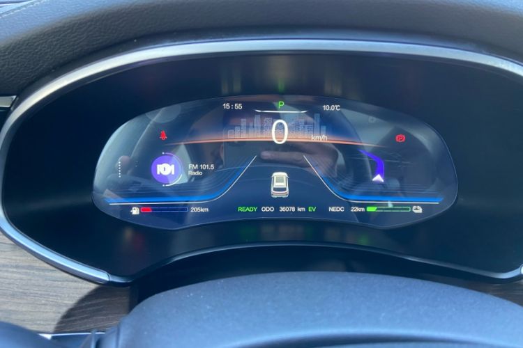 Used Skyworth HT-i 2023 1.5L PHEV 115KM ZhiLong Version